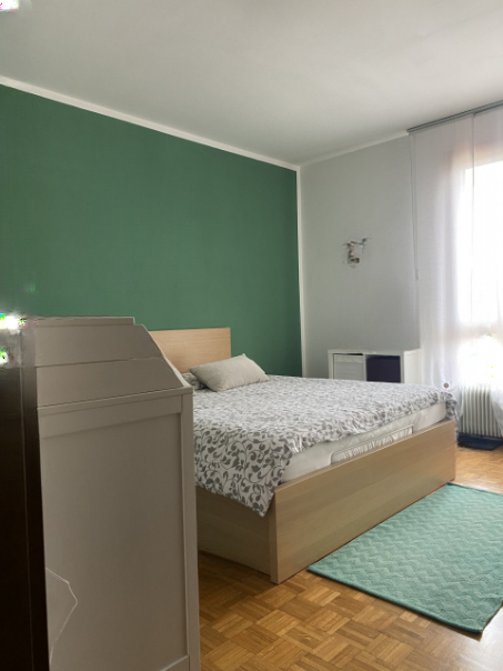 In vendita a Montebelluna, nella zona di Biadene, proponiamo una spaziosa casa a schiera. Con i s...