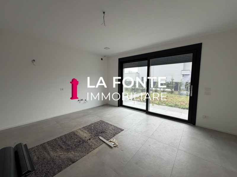 CAPRICCIO DI VIGONZA - NUOVE PORZIONI DI QUADRIFAMILIARI. Queste residenze, sviluppate su due pia...