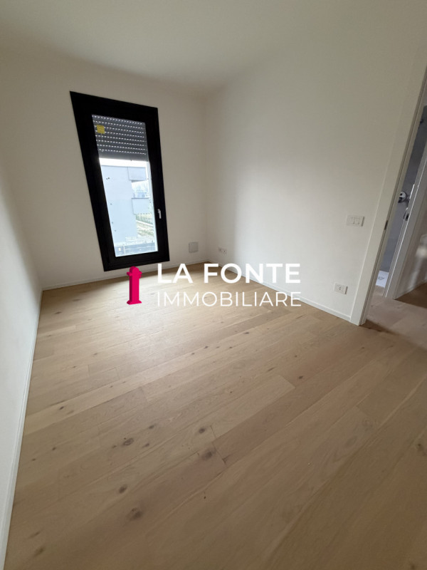 CAPRICCIO DI VIGONZA - NUOVE PORZIONI DI QUADRIFAMILIARI. Queste residenze, sviluppate su due pia...