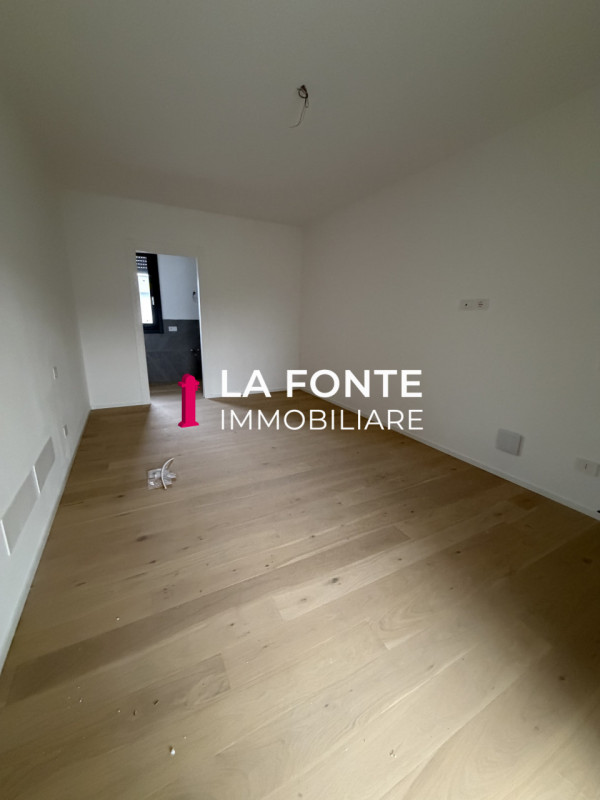 CAPRICCIO DI VIGONZA - NUOVE PORZIONI DI QUADRIFAMILIARI. Queste residenze, sviluppate su due pia...