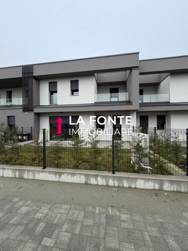 CAPRICCIO DI VIGONZA - NUOVE PORZIONI DI QUADRIFAMILIARI. Queste residenze, sviluppate su due pia...