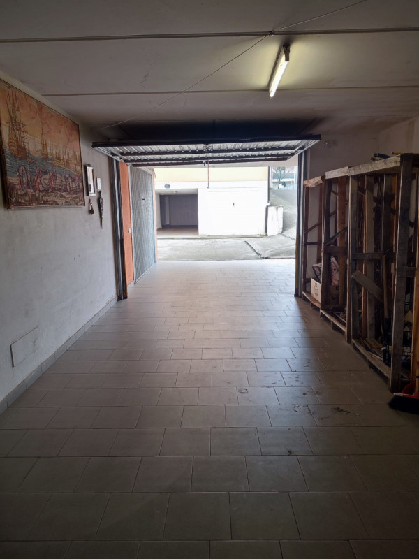 Proponiamo in vendita una bifamiliare situata a Bastia di Rovolon, in una posizione privilegiata ...