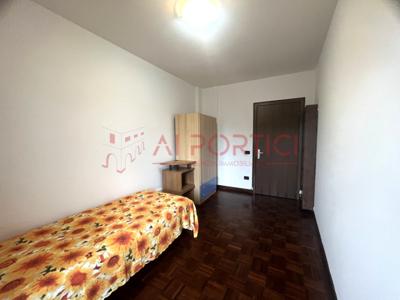 Arzerello di PIOVE DI SACCO - APPARTAMENTO ARREDATO COMPLETAMENTE, posto al piano primo in contes...