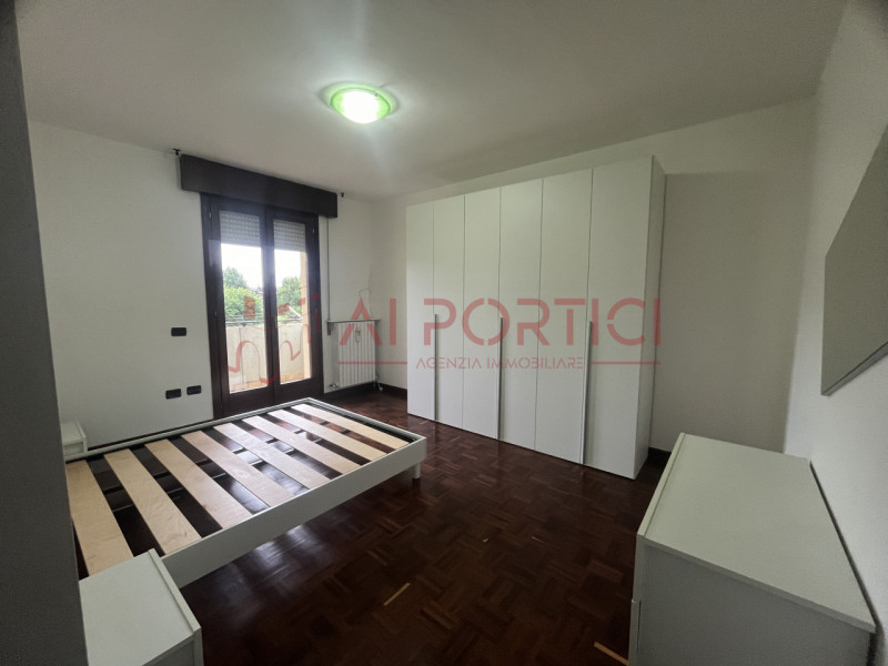 Comune di PIOVE DI SACCO: A soli 4 km dal centro di Piove di Sacco, proponiamo APPARTAMENTO ARRED...