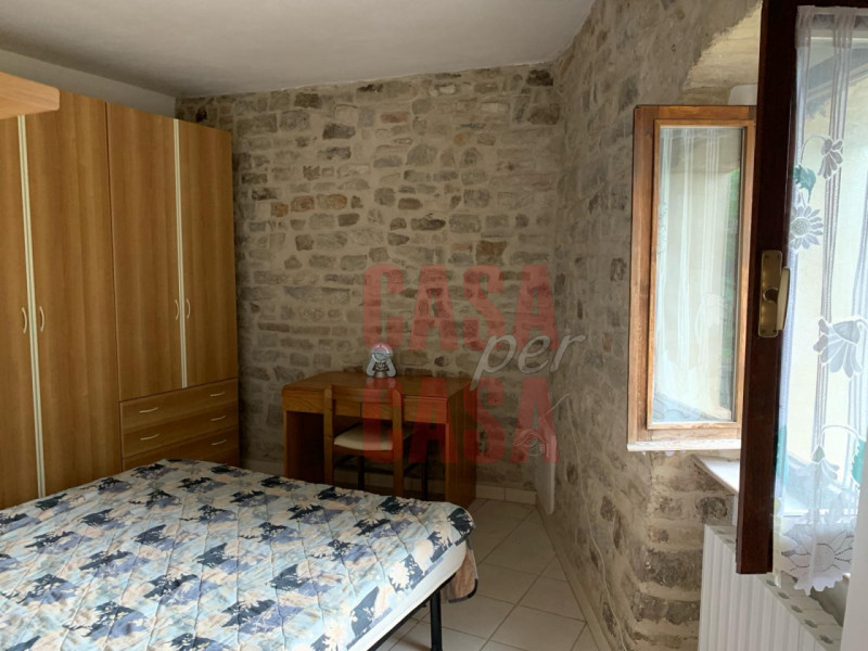 A Force, posizionato a pochi passi dalla splendida Torre Civica finemente restaurata ed insediato...