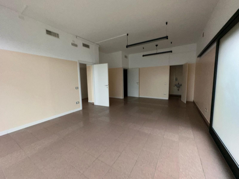 Attività commerciale in Vendita a Salzano