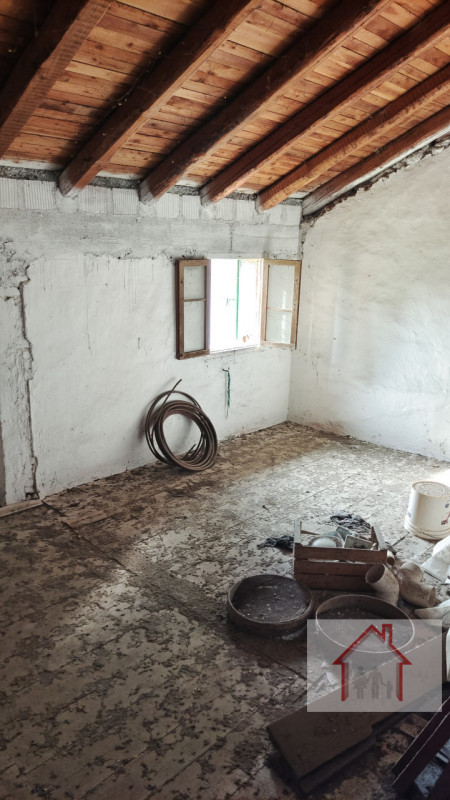 Rif: DS74
X INFO - Denis: 3402540785

Giavera del Montello (TV)

Proponiamo in vendita un comples...