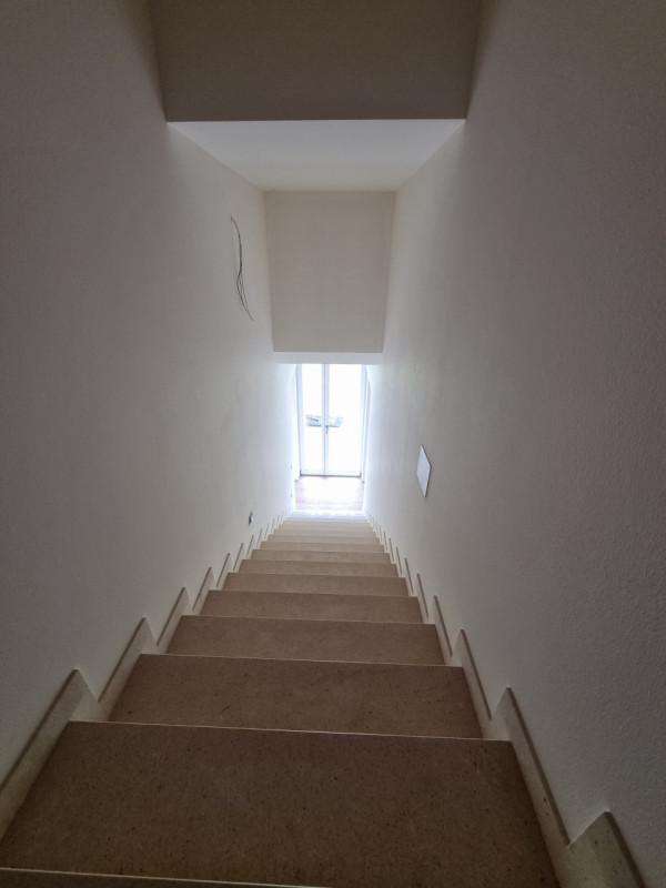 Grancona di Val Liona, sita in una posizione panoramica strepitosa e baciata dal sole grazie ad u...