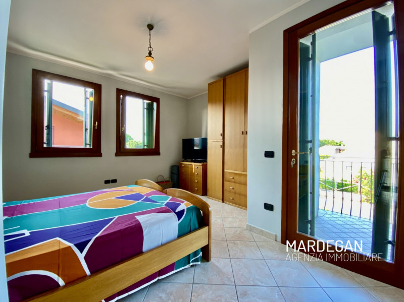 Quando vieni a scoprirlo? 
Situata a Campagnalta, proponiamo in vendita questa bifamiliare affian...