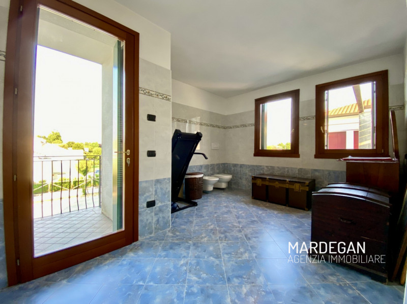 Quando vieni a scoprirlo? 
Situata a Campagnalta, proponiamo in vendita questa bifamiliare affian...