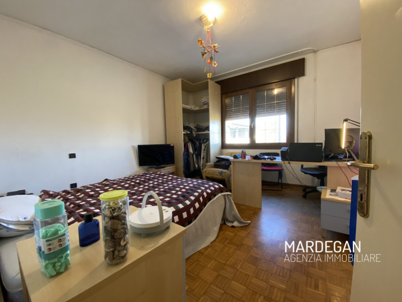 In una bella zona di San Martino di Lupari Ti proponiamo un'abitazione indipendente suddivisa in ...