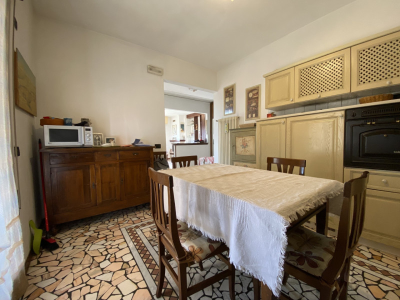 In una bella zona di San Martino di Lupari Ti proponiamo un'abitazione indipendente suddivisa in ...