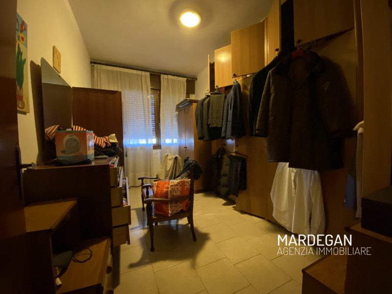 In una bella zona di San Martino di Lupari Ti proponiamo un'abitazione indipendente suddivisa in ...