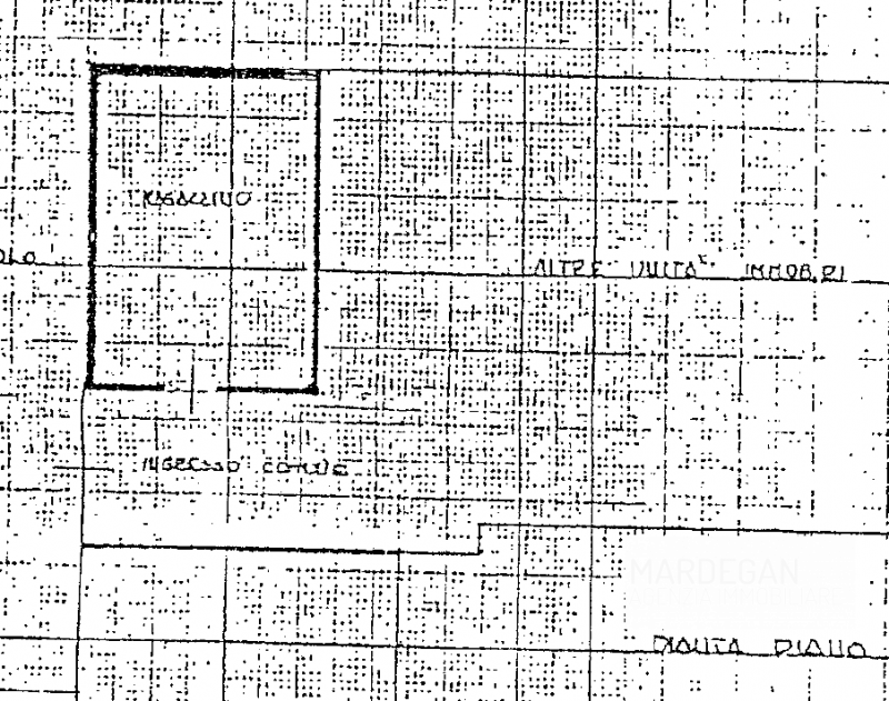 Quando vieni a scoprirlo? 
In bel contesto ubicato su strada con intenso passaggio di auto a dopp...