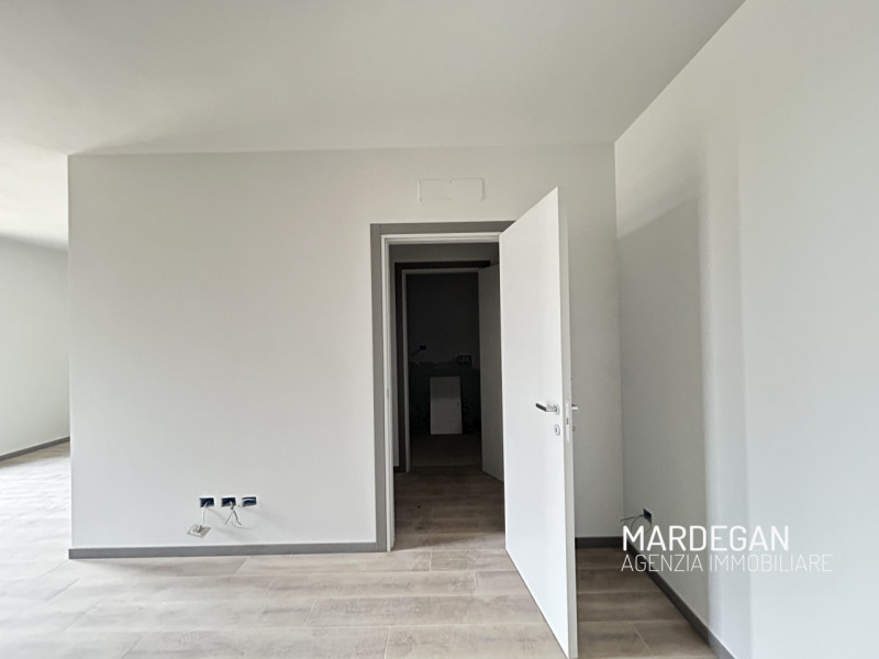 Quando vieni a scoprirla? Telefona adesso allo 049 597 99 61 per fissare la tua visita in cantier...