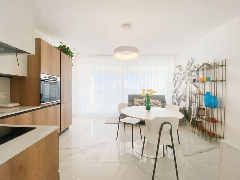 (Per INFO Mara 3481536890) ESCLUSIVA GERGO IMMOBILIARE - A Jesolo, a soli 400 mt da piazza Drago,...