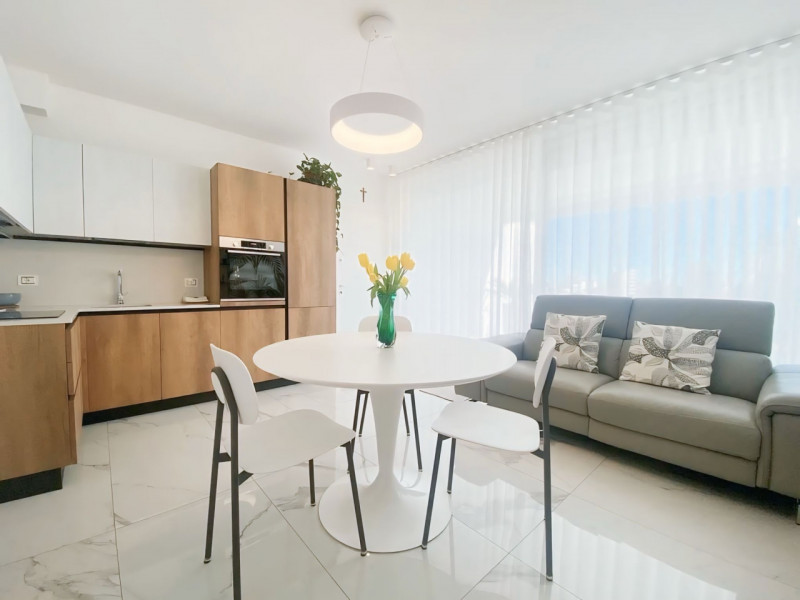 (Per INFO Mara 3481536890) ESCLUSIVA GERGO IMMOBILIARE - A Jesolo, a soli 400 mt da piazza Drago,...