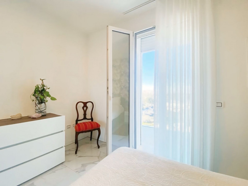 (Per INFO Mara 3481536890) ESCLUSIVA GERGO IMMOBILIARE - A Jesolo, a soli 400 mt da piazza Drago,...