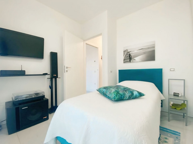 (Per INFO Mara 3481536890) ESCLUSIVA GERGO IMMOBILIARE - A Jesolo, a soli 400 mt da piazza Drago,...