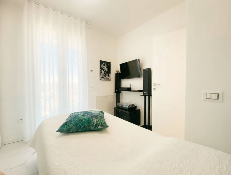 (Per INFO Mara 3481536890) ESCLUSIVA GERGO IMMOBILIARE - A Jesolo, a soli 400 mt da piazza Drago,...