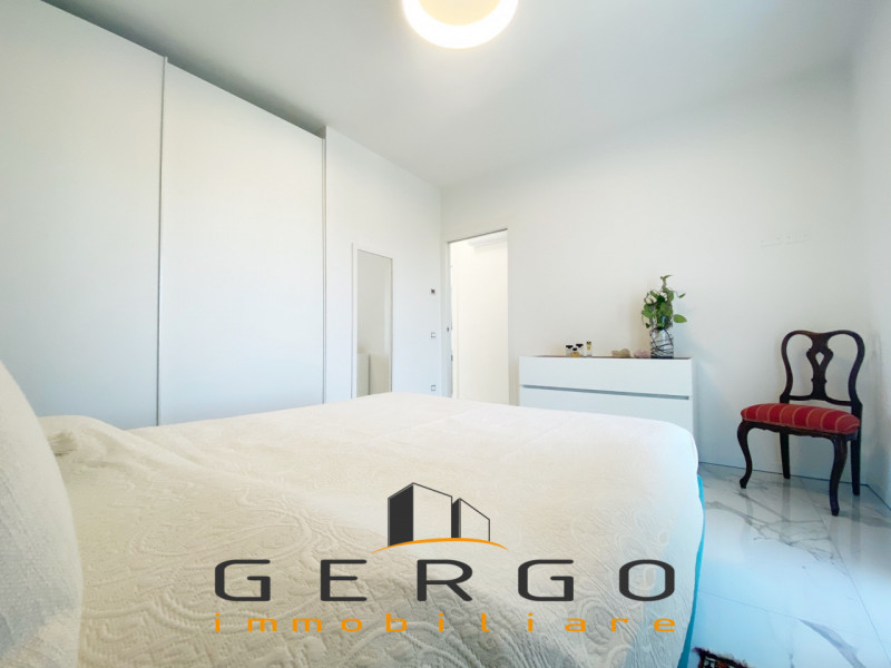 (Per INFO Mara 3481536890) ESCLUSIVA GERGO IMMOBILIARE - A Jesolo, a soli 400 mt da piazza Drago,...