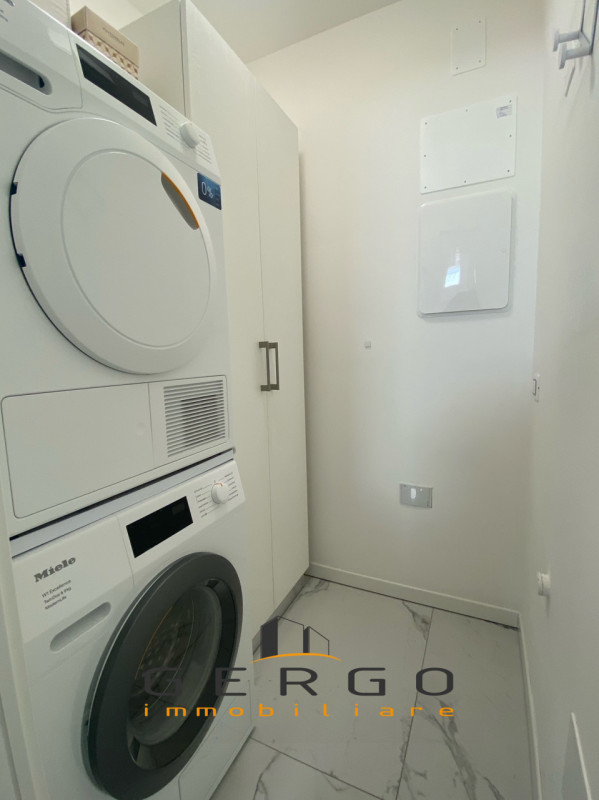 (Per INFO Mara 3481536890) ESCLUSIVA GERGO IMMOBILIARE - A Jesolo, a soli 400 mt da piazza Drago,...