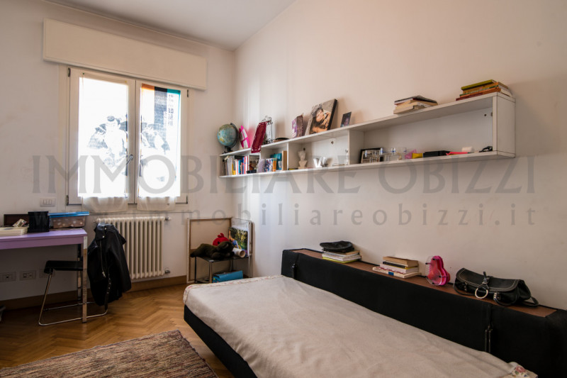 PADOVA - SANTA CROCE Appartamento che occupa tutto il secondo e ultimo piano di un elegante palaz...