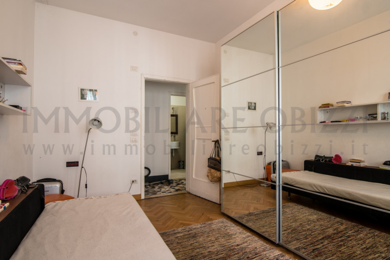 PADOVA - SANTA CROCE Appartamento che occupa tutto il secondo e ultimo piano di un elegante palaz...