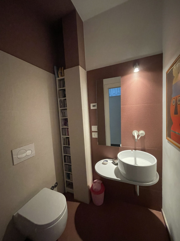 PADOVA - SANTA CROCE Appartamento che occupa tutto il secondo e ultimo piano di un elegante palaz...