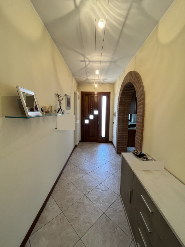 POJANA MAGGIORE: Questa splendida casa singola si trova nel centro di Pojana Maggiore, in luogo t...