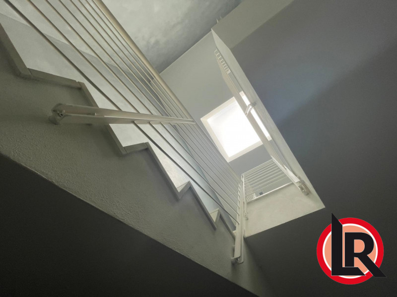 Stupendo e unico appartamento con due zone notti separate! Ottima soluzione per avere una camere ...