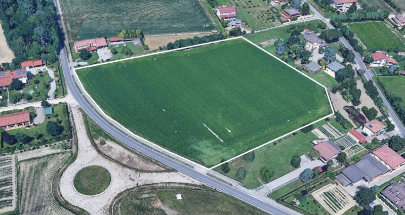 Poco distanti dal centro di Legnaro, collegati anche da pista ciclabile, proponiamo in vendita nu...