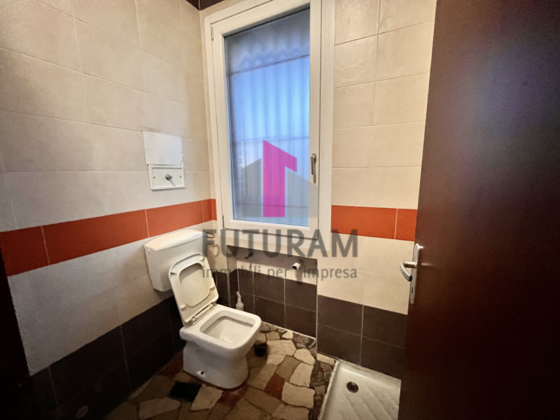 GRUMOLO DELLE ABBADESSE – RIF. 458FUTURAM - PER INFO 0444/310220 – 392/9183796

In zona comoda al...