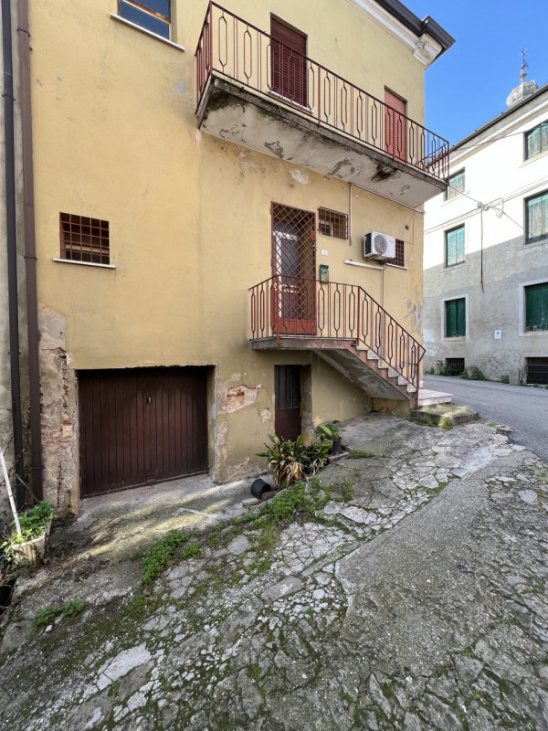 Siete amanti degli immobili in posizione centrale perché non riuscite a rinunciare alle comodità?...