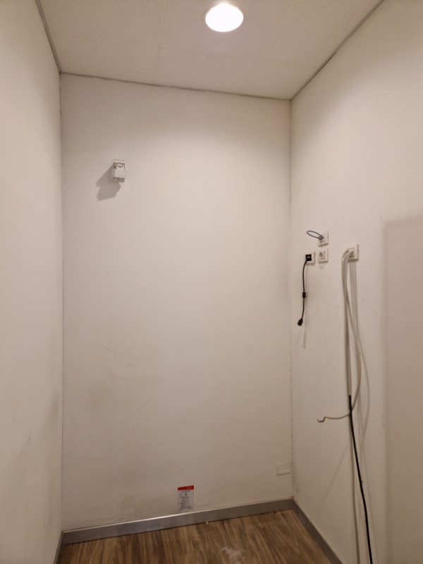 Splendido negozio plurivetrinato disponibile per affitto nel cuore di Bassano del Grappa. Con una...