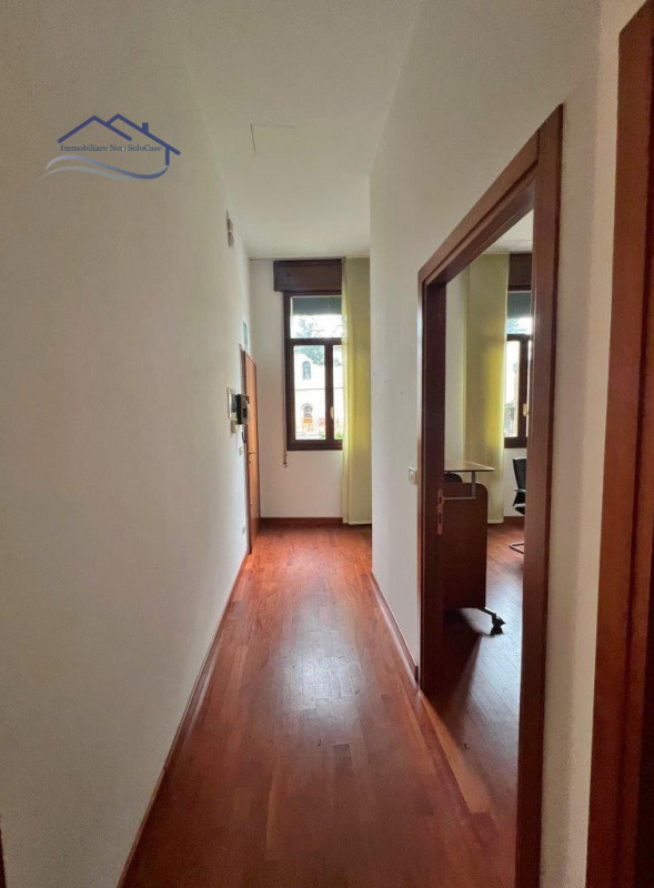 GIARDINI DELL'ARENA LATO VIA PORCIGLIA - Comodo al nuovo tribunale, ospedali, facoltà universitar...