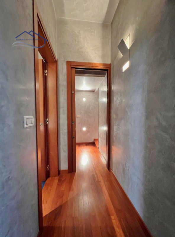 GIARDINI DELL'ARENA LATO VIA PORCIGLIA - Comodo al nuovo tribunale, ospedali, facoltà universitar...