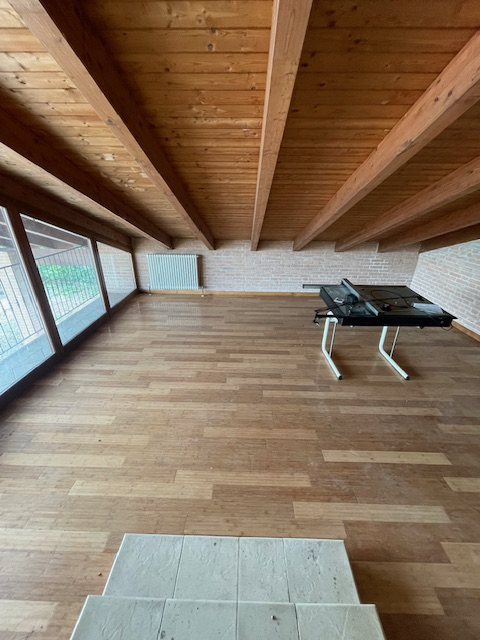 SAN GIORGIO DELLE PERTICHE   vendesi stupenda casa singola con giardino di 1000 mq caratterizzata...