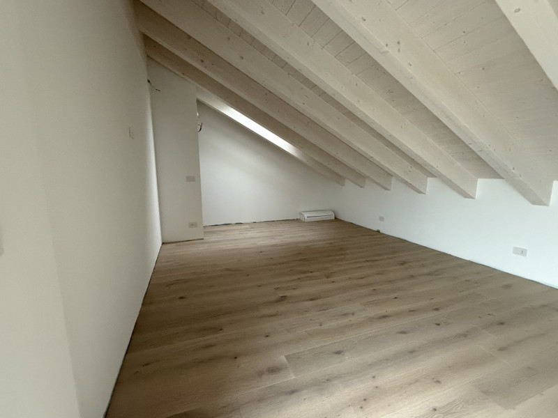 Vieni a scoprire questo magnifico appartamento di nuova costruzione, situato nel cuore di Jesolo....