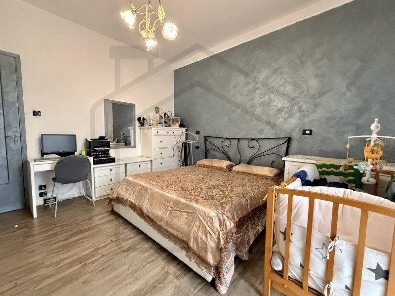 MONTEGROTTO TERME - Nel cuore di Montegrotto Terme, lungo il viale principale e in una posizione ...