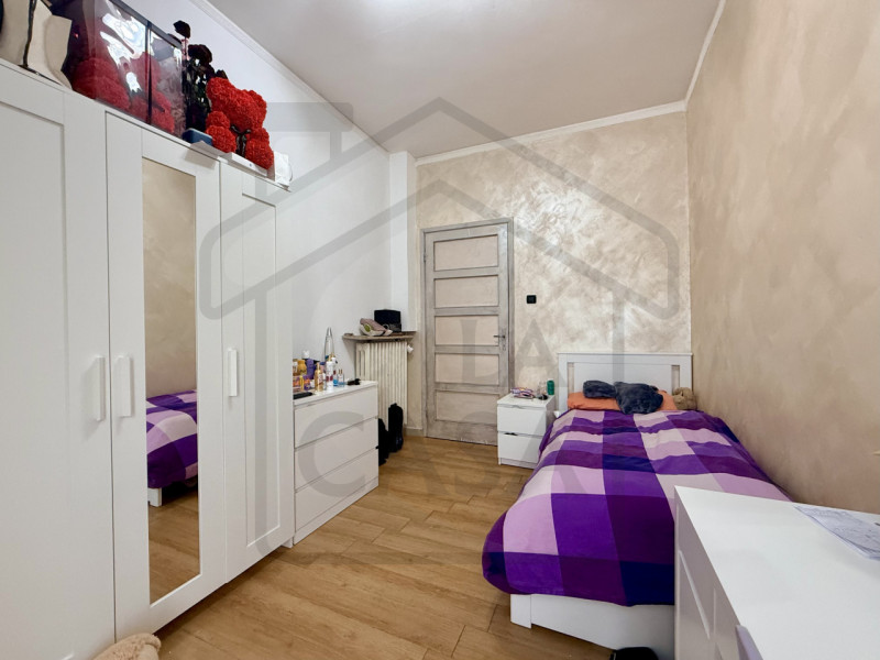 MONTEGROTTO TERME - Nel cuore di Montegrotto Terme, lungo il viale principale e in una posizione ...