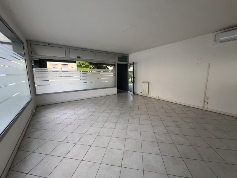 PADOVA, zona via Bembo 

Palazzina del 2002, ottimo contesto e ben curato, proponiamo in affitto ...