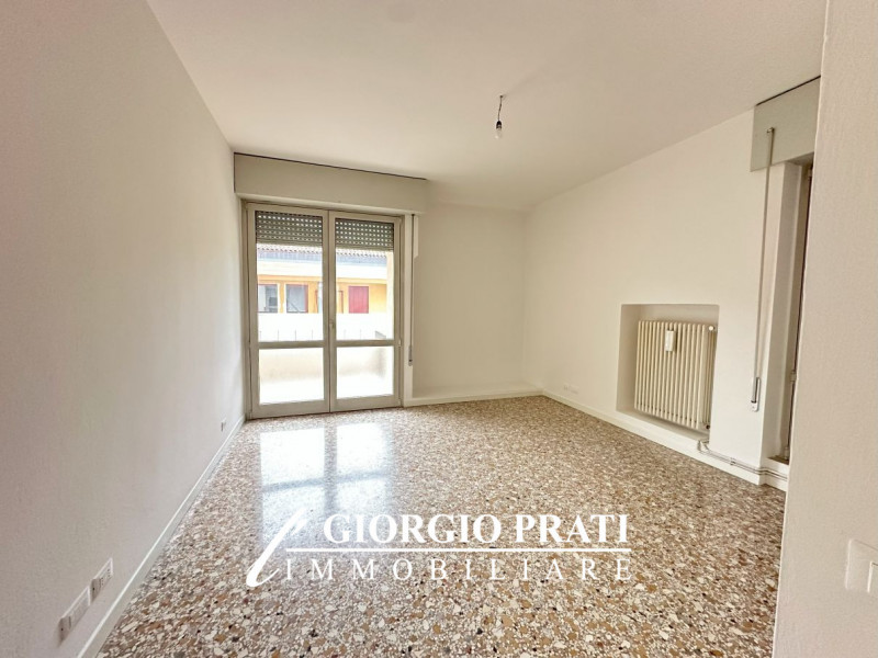 Proponiamo in affitto un elegante ufficio di 110 mq, situato in Via Verci a Bassano del Grappa (V...