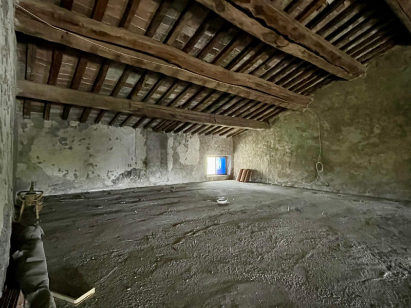 Questa casa di campagna a Campiglia dei Berici rappresenta veramente un'opportunità unica, sempre...