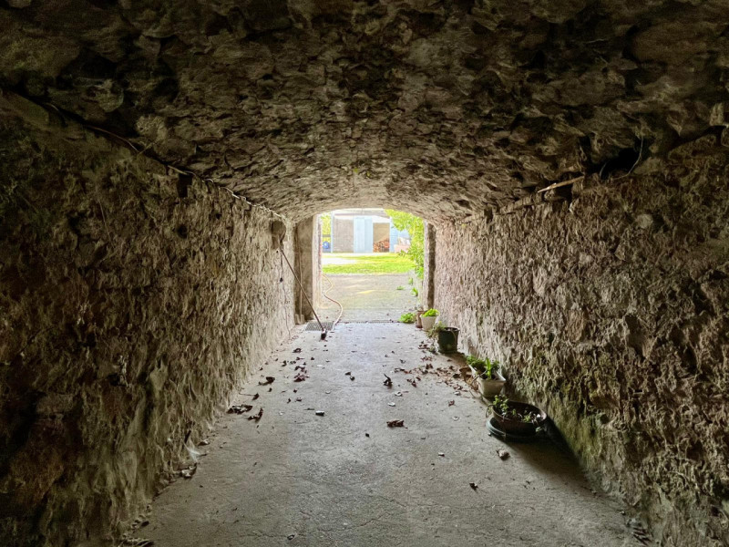 Questa casa di campagna a Campiglia dei Berici rappresenta veramente un'opportunità unica, sempre...