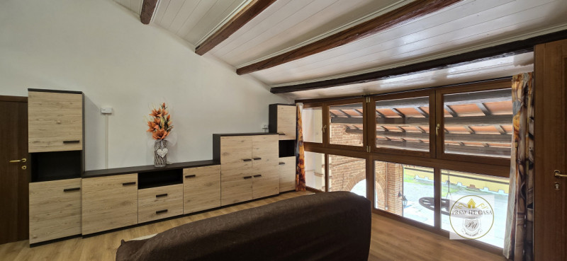 Rif. S383 - Proponiamo in vendita rustico singolo parzialmente ristrutturato in posizione apparta...