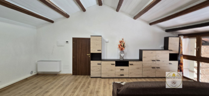 Rif. S383 - Proponiamo in vendita rustico singolo parzialmente ristrutturato in posizione apparta...