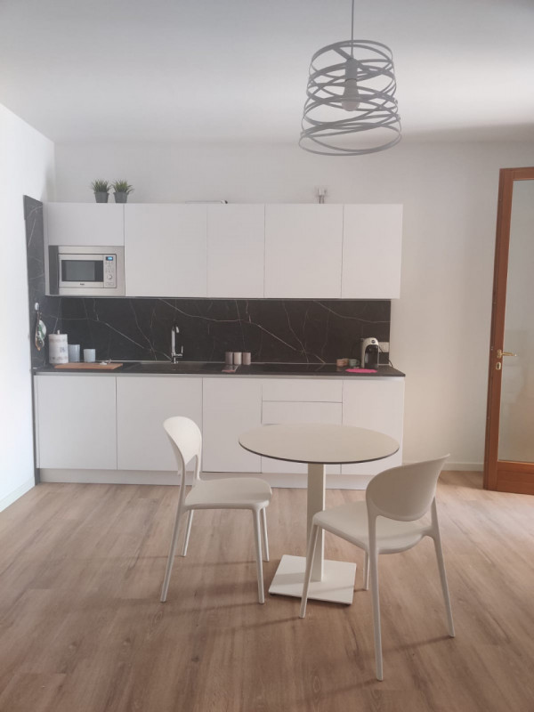 Appartamentino affitto turistico in Viale Delle Terme di Abano Terme.
Affittasi per brevi periodi...