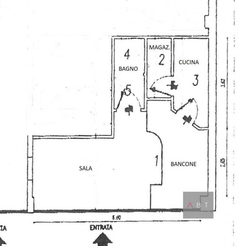 Situata in strada di forte passaggio, vendesi attività commerciale bar con plateatico esterno e c...