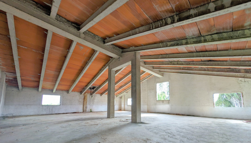 Colceresa - Casa indipendente con giardino e garage € 189.000,00

RIF FBT29 - Unica immobiliare, ...